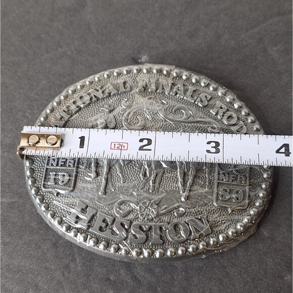 1989 HESSTON NFR National Finals Rodeo Belt Buckle NOS NEW - Picture 2 of 4